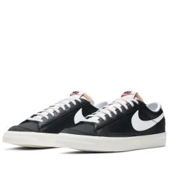 Nike Blazer Low '77 - Black/White -Fashion clothing AURORA DA6364 001 PHCFH001 2000