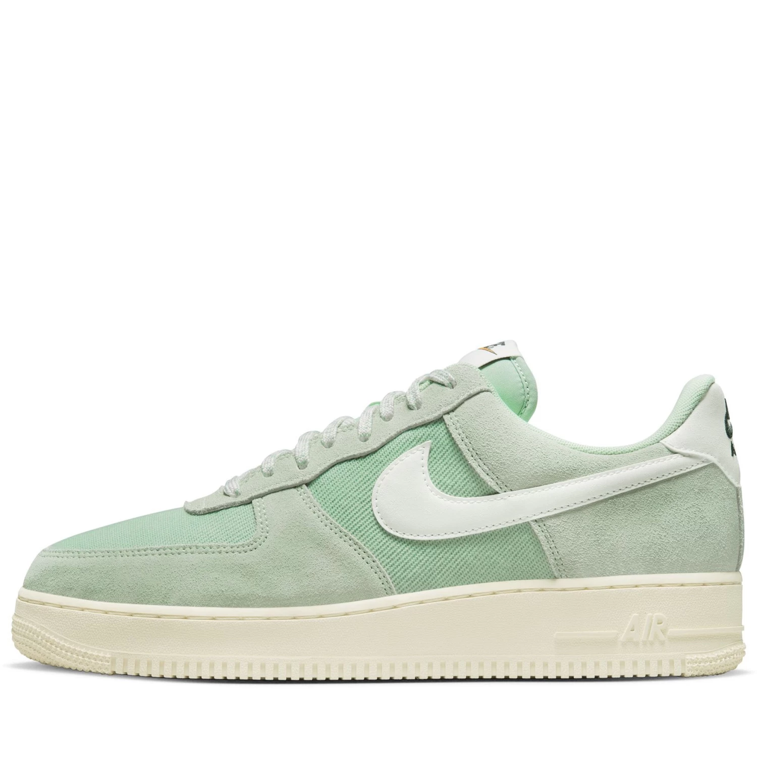 Nike Air Force 1 LV8 - Enamel Green/Sail 3 Nike Air Force 1 LV8 - Enamel Green/Sail