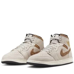 Air Jordan 1 Mid SE - Light Orewood Brown/Metallic Gold 10 Air Jordan 1 Mid SE - Light Orewood Brown/Metallic Gold -Fashion clothing AURORA DZ4129 102 PHCFH001 2000