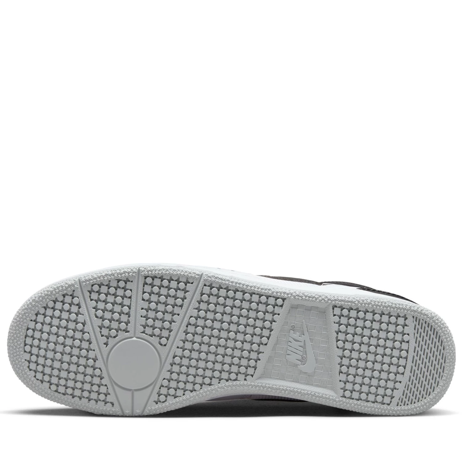 Nike Attack QS SP - White/Black 8 Nike Attack QS SP - White/Black - Image 6