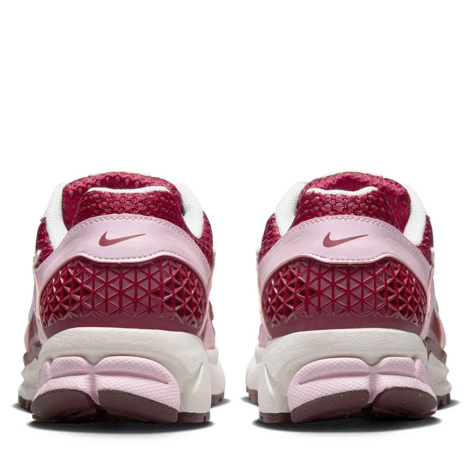 Women's Nike Zoom Vomero 5 - Pink Foam/Team Red 7 Women's Nike Zoom Vomero 5 - Pink Foam/Team Red - Image 5