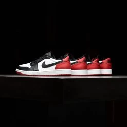 Air Jordan 1 Low OG 'Black Toe' (GS) - White/Varsity Red -Fashion clothing AirJordan1LowRetroOGCZ0790 106SneakerPoliticsIG 02