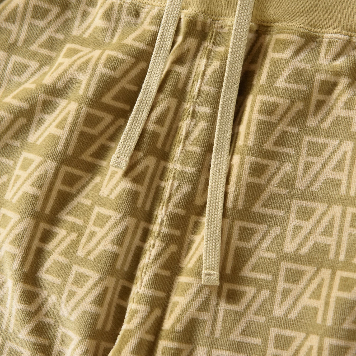 A Bathing Ape Logo Monogram Velour Shorts - Beige 5 A Bathing Ape Logo Monogram Velour Shorts - Beige - Image 3