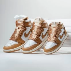 Women's Air Jordan 1 Retro High OG - Praline/White -Fashion clothing Sneaker Politics Jordan WMNSPraline Story 1 1
