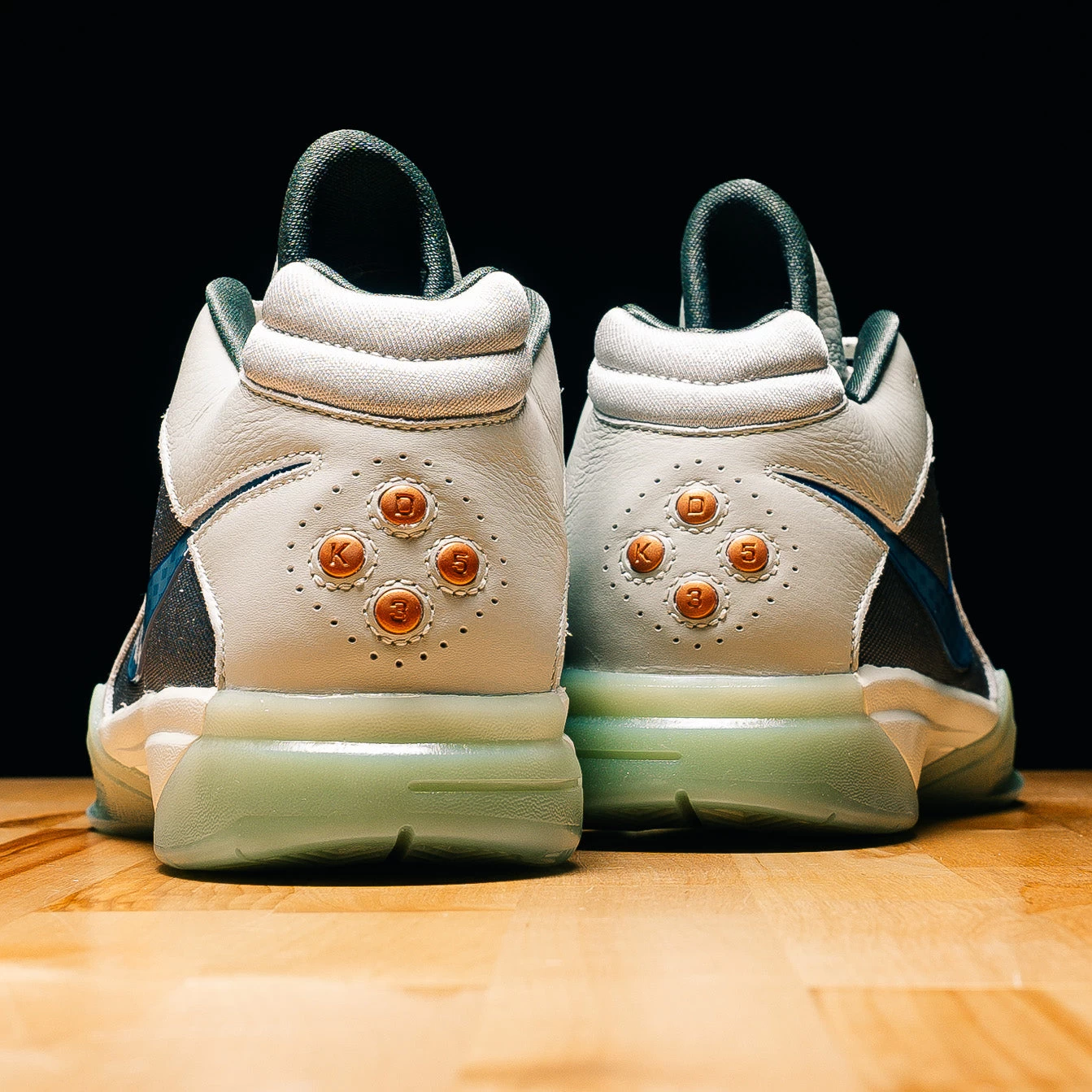 Nike Zoom KD III 'Easy Money' - Light Silver/Blue Jay 12 Nike Zoom KD III 'Easy Money' - Light Silver/Blue Jay - Image 10