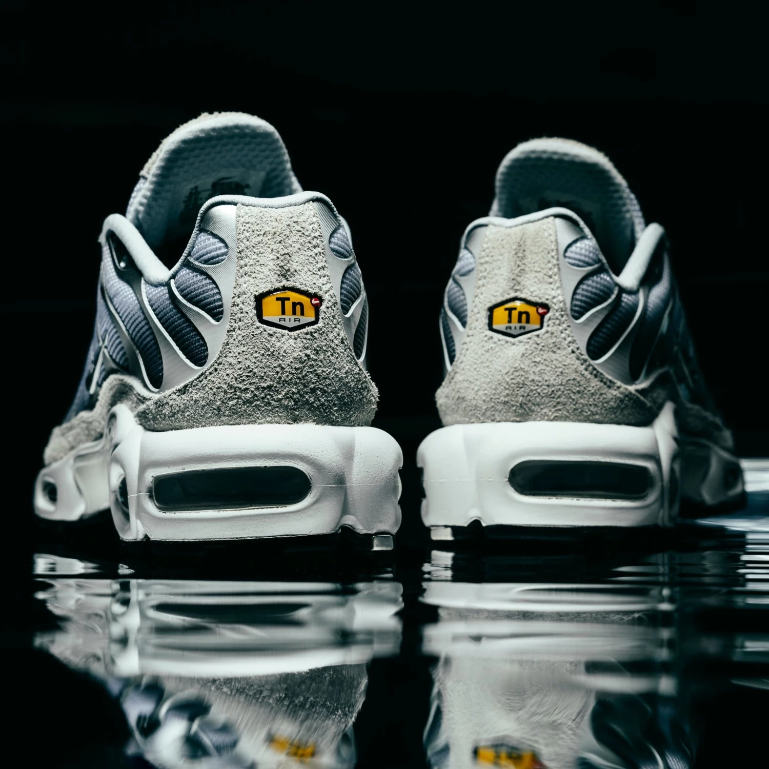 Nike Air Max Plus - Pure Platinum/Metallic Silver 11 Nike Air Max Plus - Pure Platinum/Metallic Silver - Image 9