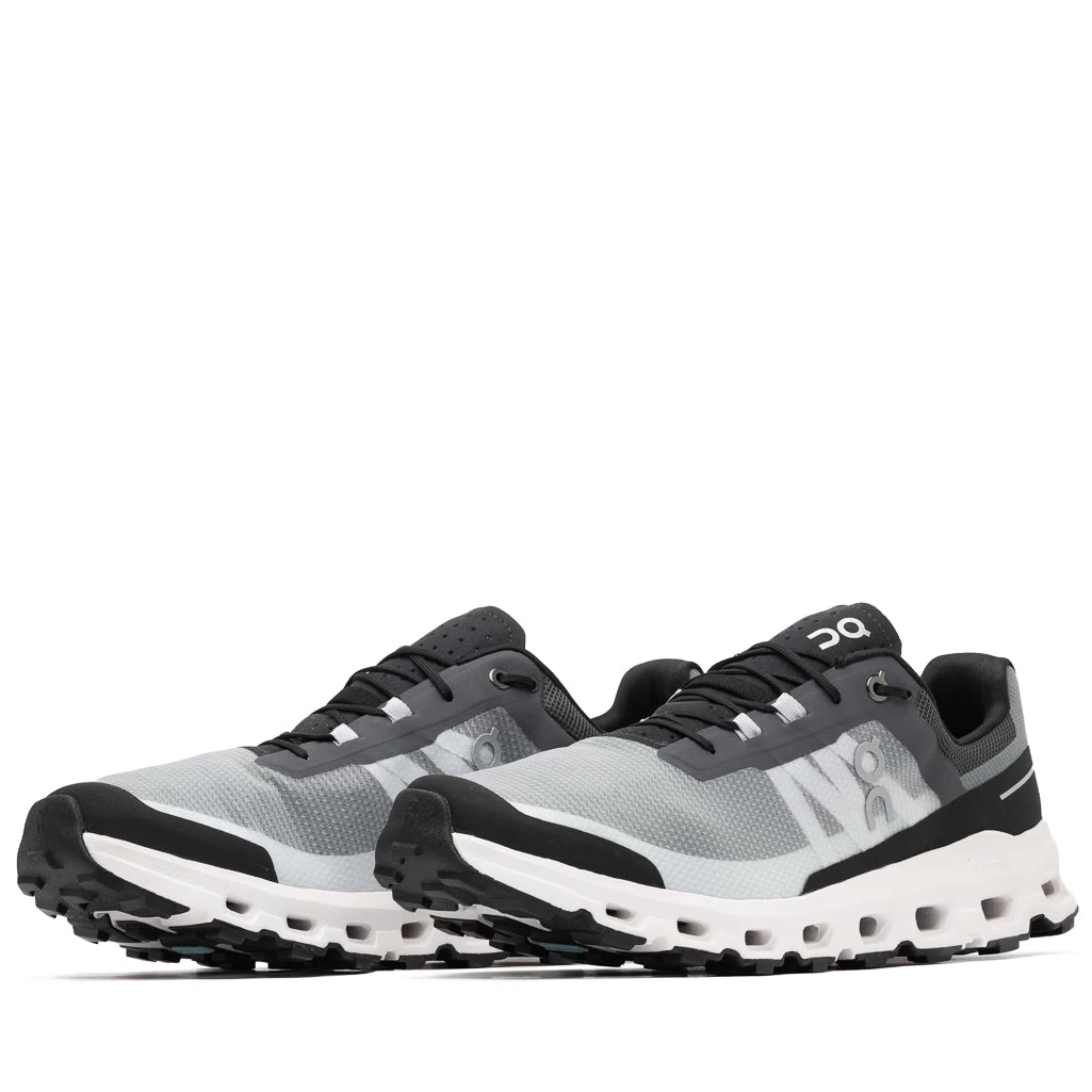 On Cloudvista - Black/White 5 On Cloudvista - Black/White - Image 3