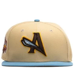 New Era X Politics Augusta GreenJackets 59FIFTY Fitted Hat - Sand/Sky Blue