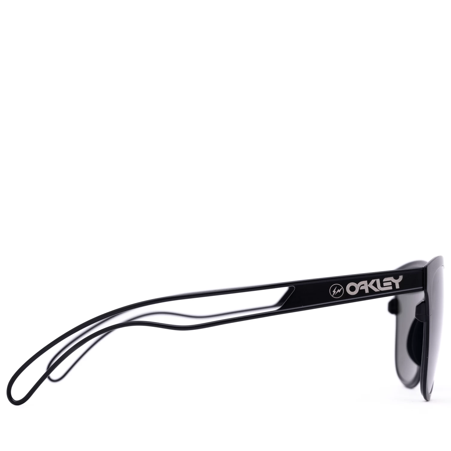 Oakley X Fragment Frogskins™ - Black 3 Oakley X Fragment Frogskins™ - Black - Image 2