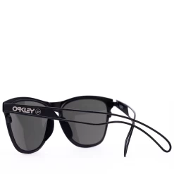 Oakley X Fragment Frogskins™ - Black 7 Oakley X Fragment Frogskins™ - Black -Fashion clothing Sneaker Politics OakleyxFragmentFrogskinTitanium 131 112476 4