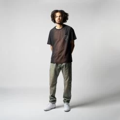 Purple Brand Mid Rise Straight Jean - Light Indigo Dirty Wax 8 Purple Brand Mid Rise Straight Jean - Light Indigo Dirty Wax -Fashion clothing Sneaker Politics PURPLE SS23 MODEL 131 111464 131 111461 WB 1 1