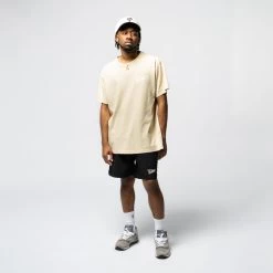 Politics Every Days Tee - Gravel 11 Politics Every Days Tee - Gravel -Fashion clothing Sneaker Politics Politics Everydays MODELED 131 113192 131 113499 WB 1